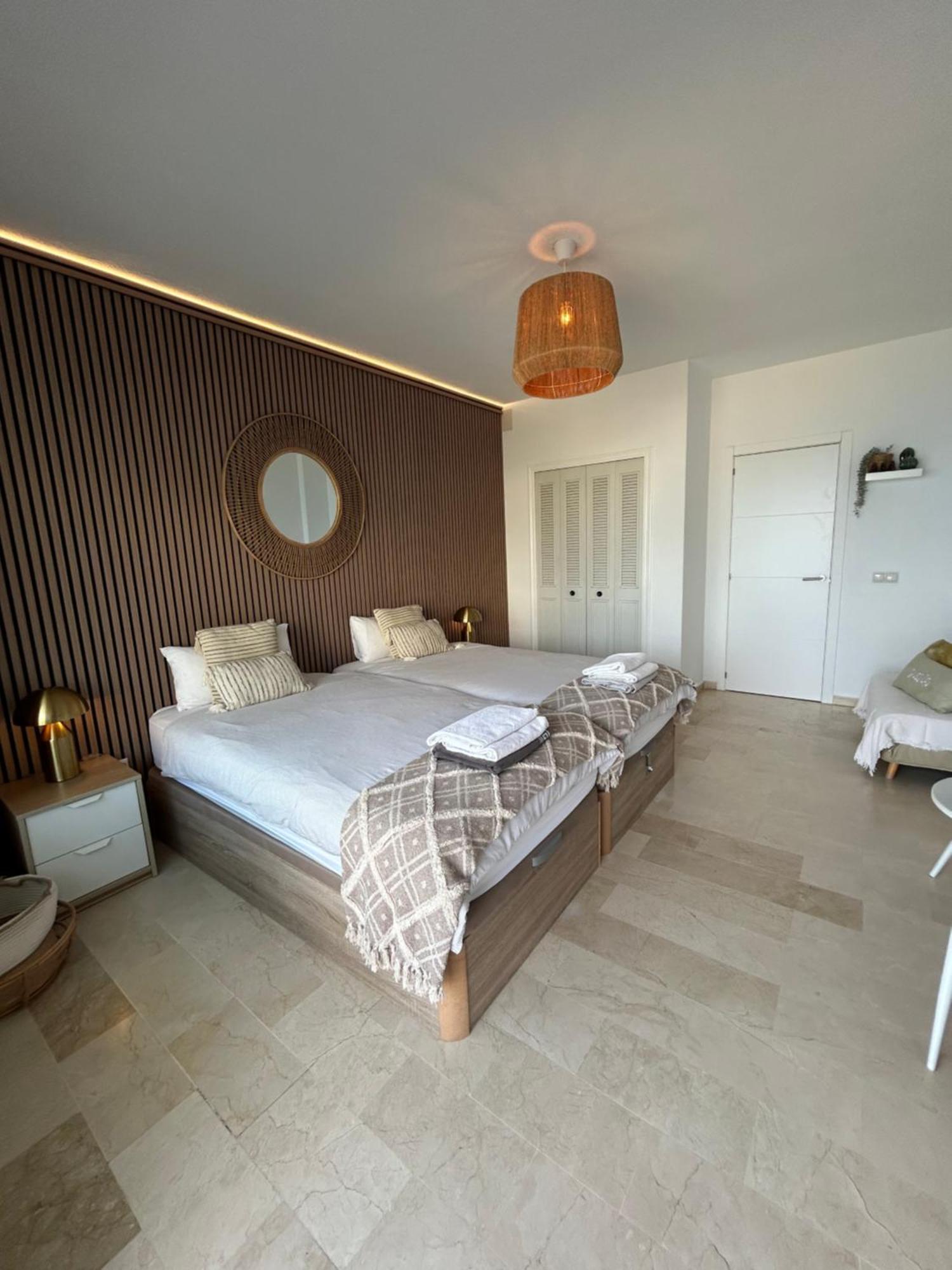 Amazing Frontline Sea Views Studio Apartment Castillo Del Vigia Τορρεμολίνος Εξωτερικό φωτογραφία